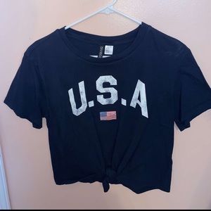 Navy Blue Cropped Tee USA Women’s Medium